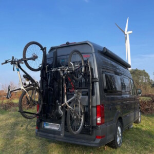 Vertical tilting bike rack (single)